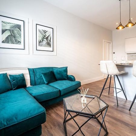 Watergate Penthouse - New 2 Bed Luxury Apartment In City Centre Chester Exteriör bild