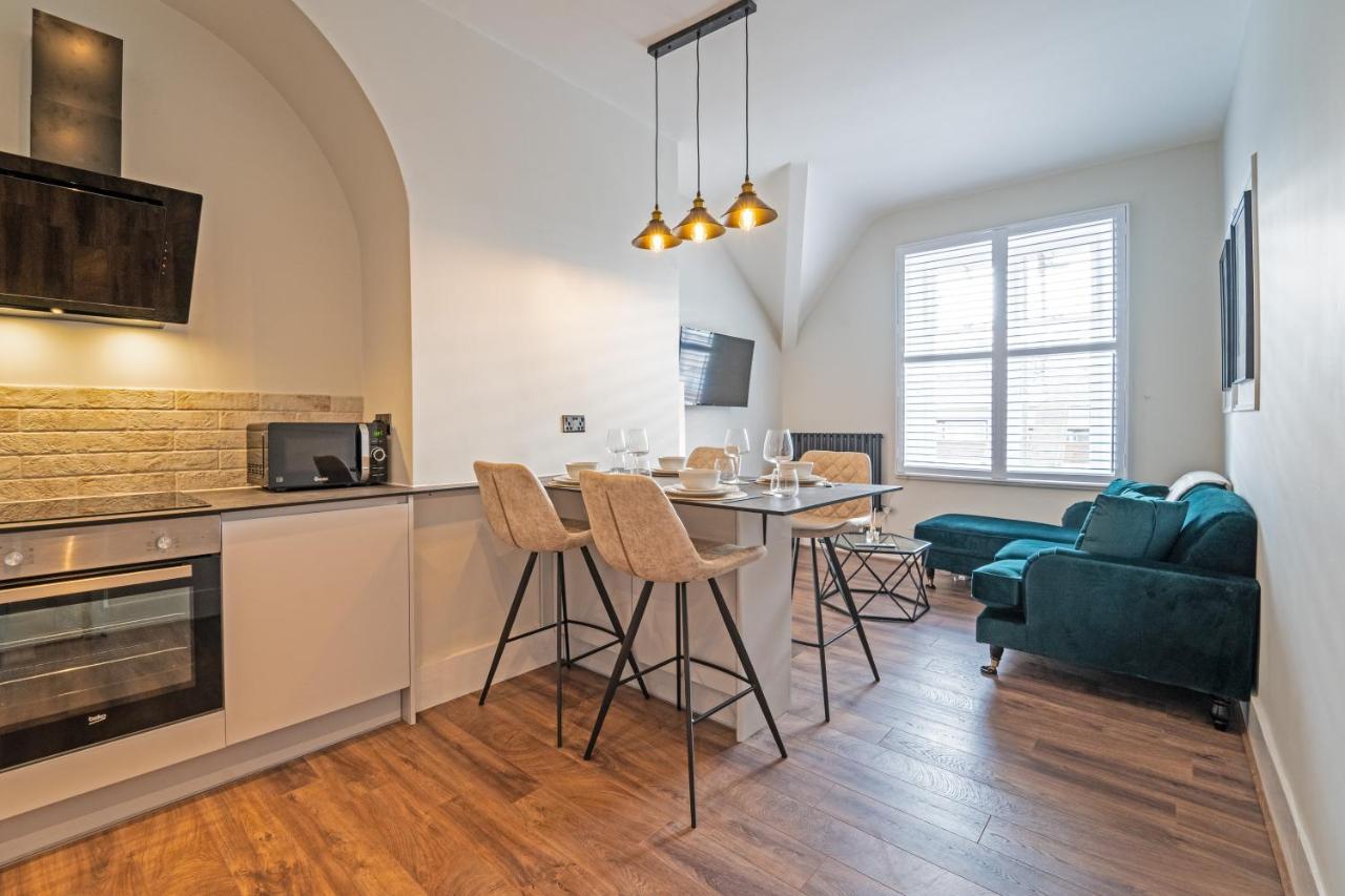 Watergate Penthouse - New 2 Bed Luxury Apartment In City Centre Chester Exteriör bild