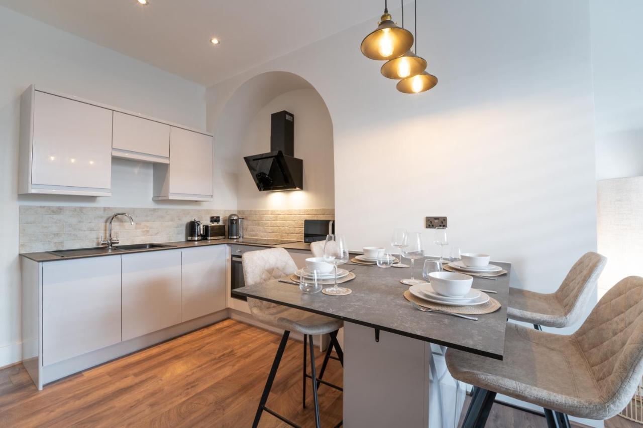 Watergate Penthouse - New 2 Bed Luxury Apartment In City Centre Chester Exteriör bild