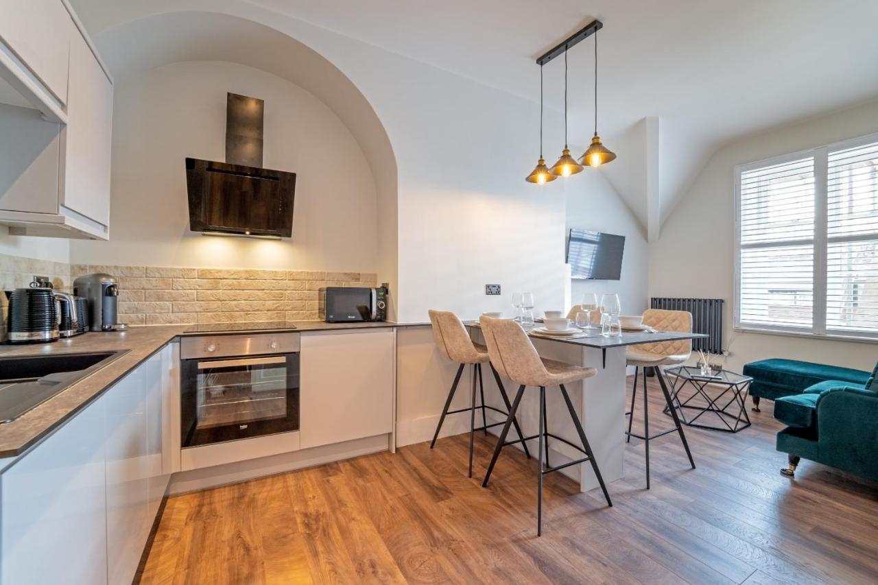 Watergate Penthouse - New 2 Bed Luxury Apartment In City Centre Chester Exteriör bild
