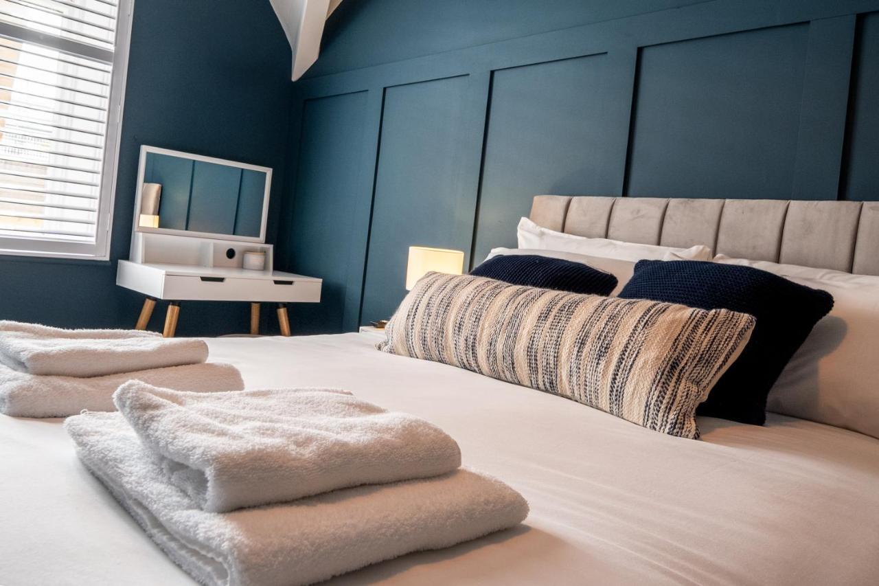 Watergate Penthouse - New 2 Bed Luxury Apartment In City Centre Chester Exteriör bild