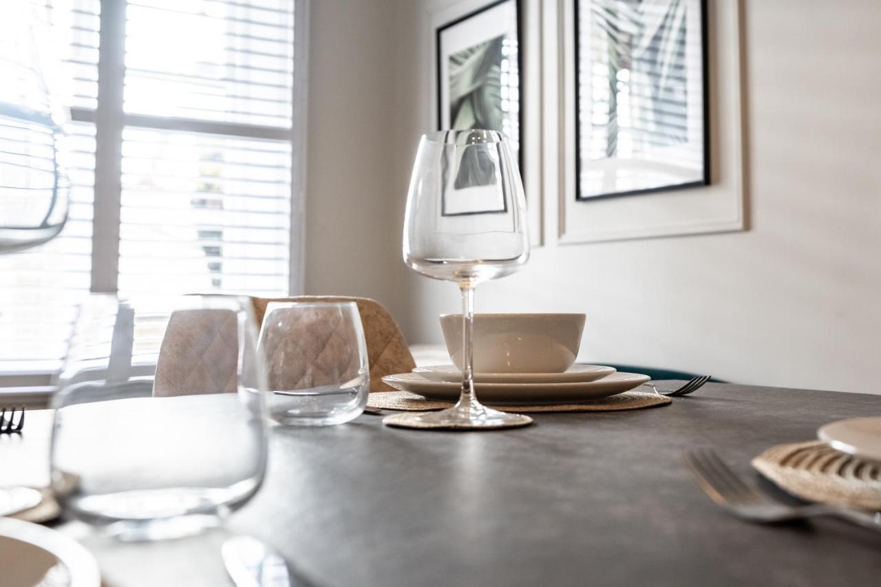 Watergate Penthouse - New 2 Bed Luxury Apartment In City Centre Chester Exteriör bild