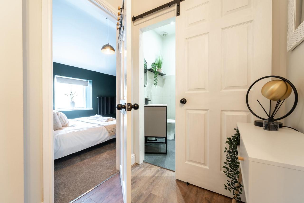 Watergate Penthouse - New 2 Bed Luxury Apartment In City Centre Chester Exteriör bild
